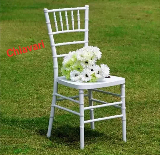 Location chaise Chiavari– Élégance et confort pour vos événements