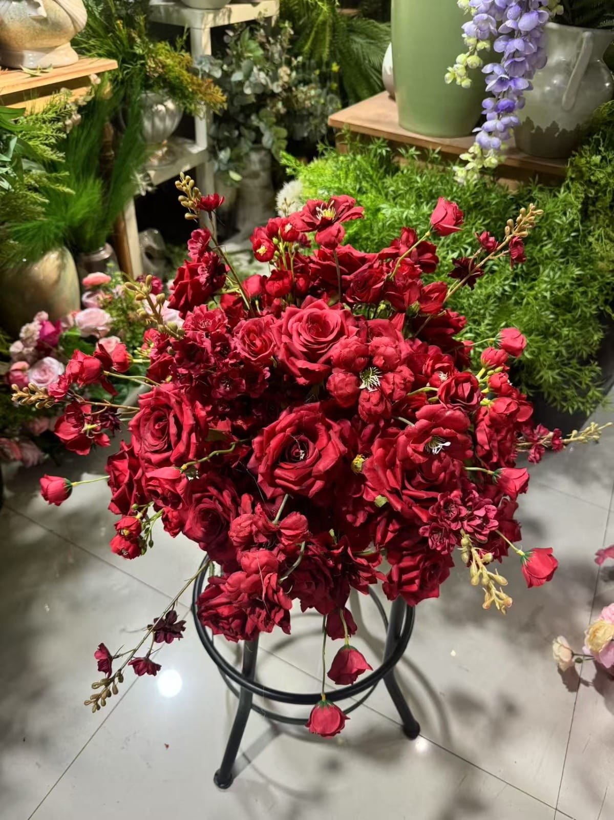 Location de fleurs rouge de 45 cm pour centre de table